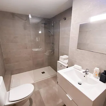 Romantico & Centrico En - 4pax L By Bonesvacances * Encamp