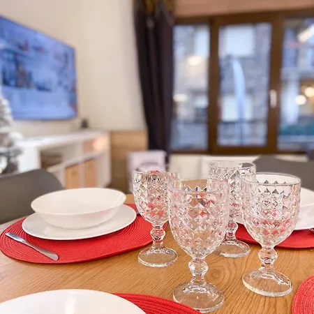 Romantico & Centrico En - 4pax L By Bonesvacances * Encamp
