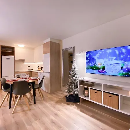 Romantico & Centrico En - 4pax L By Bonesvacances Apartment *