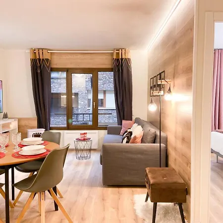 Romantico & Centrico En - 4pax L By Bonesvacances Apartment Encamp