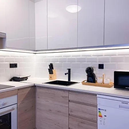 Apartment Romantico & Centrico En - 4pax L By Bonesvacances Encamp